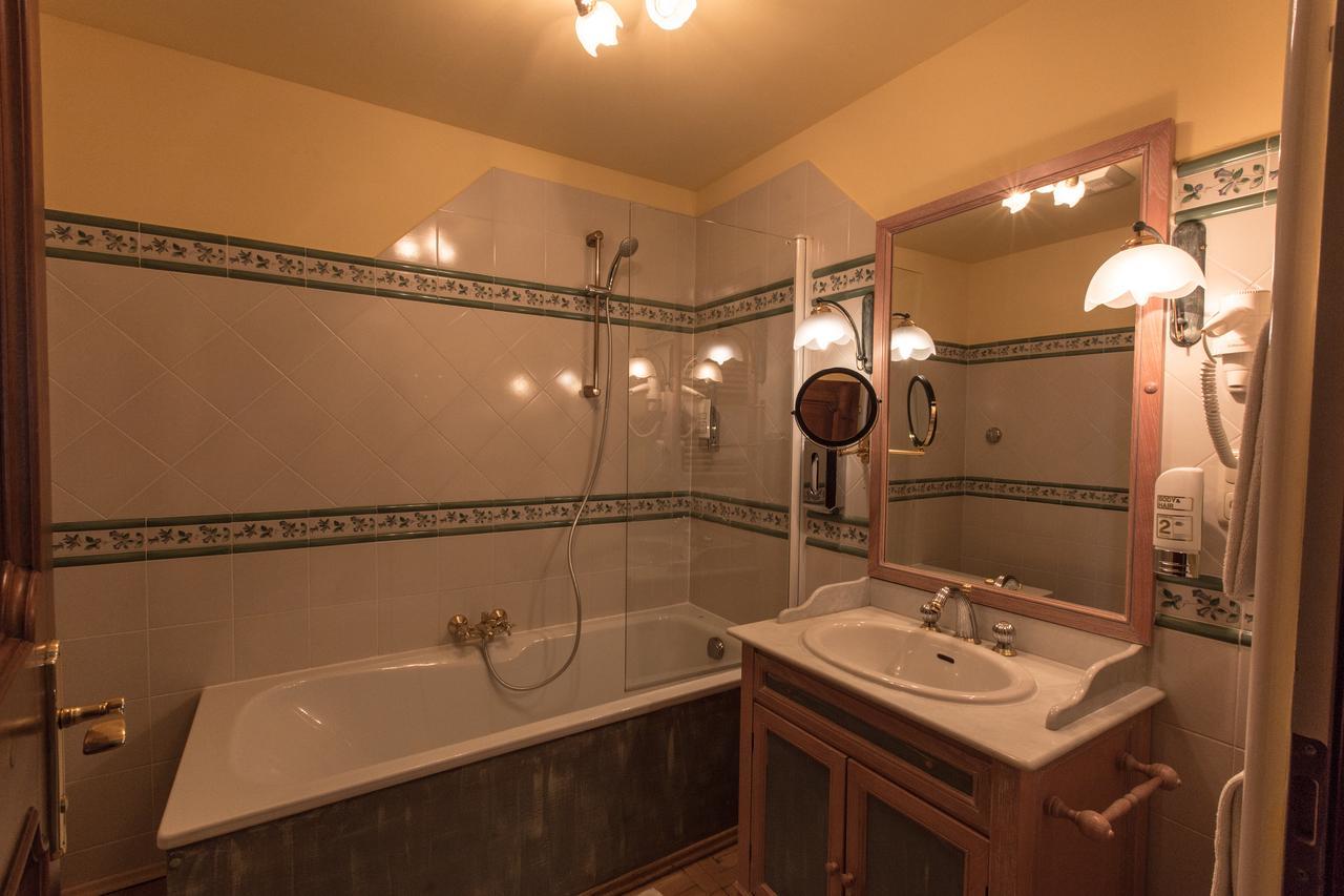 Hotel Kaiservilla Heiligenblut Pokoj fotografie